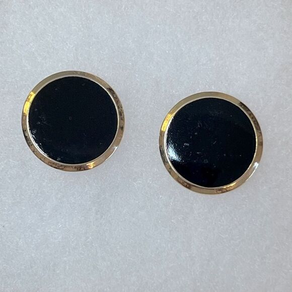 Handcrafted Minimalist Style Circular Gold Tone and Black Disc Pierced Earrings - Picture 1 of 5